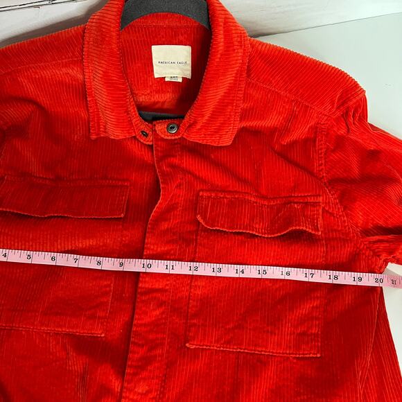 American Eagle Red Corduroy Snap Front Shacket Size Medium - Picture 6 of 9